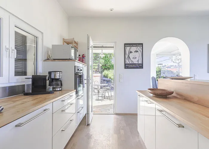 Les Genets By Interhome *