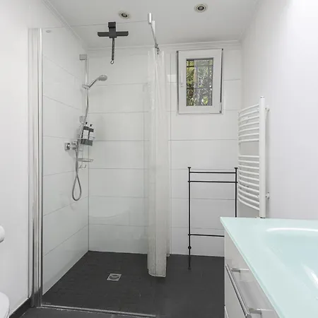 Les Genets By Interhome *