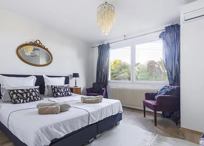 Les Genets By Interhome Nice