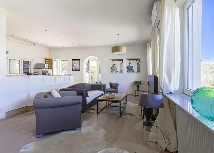 Les Genets By Interhome *